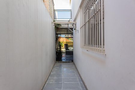 Casa à venda com 276m², 4 quartos e 4 vagasCorredor