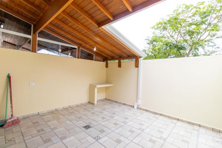 Casa de condomínio para alugar com 61m², 2 quartos e 2 vagasÁrea de Serviço