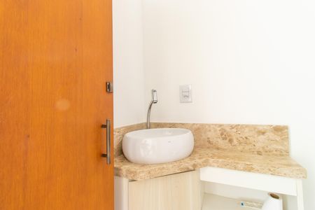 Casa de condomínio para alugar com 61m², 2 quartos e 2 vagasLavabo