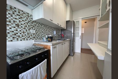 Apartamento à venda com 75m², 2 quartos e 1 vagaCozinha