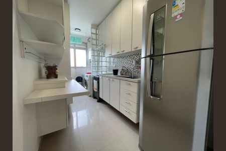Apartamento à venda com 75m², 2 quartos e 1 vagaCozinha