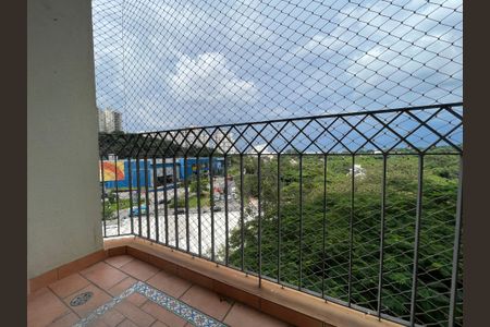 Apartamento à venda com 75m², 2 quartos e 1 vagaVaranda