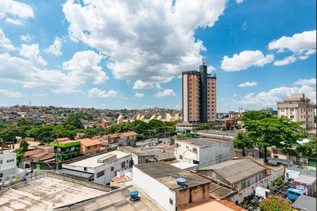 Apartamento à venda com 163m², 4 quartos e 3 vagas Apartamento à venda com 163m², 4 quartos e 3 vagasVaranda