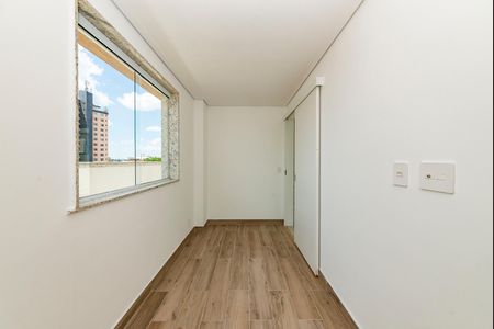 Apartamento à venda com 163m², 4 quartos e 3 vagas Apartamento à venda com 163m², 4 quartos e 3 vagasQuarto 4