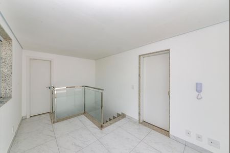 Apartamento à venda com 163m², 4 quartos e 3 vagas Apartamento à venda com 163m², 4 quartos e 3 vagasSala 2