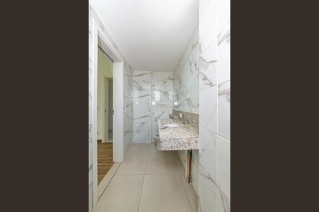 Apartamento à venda com 163m², 4 quartos e 3 vagas Apartamento à venda com 163m², 4 quartos e 3 vagasBanheiro da Suíte