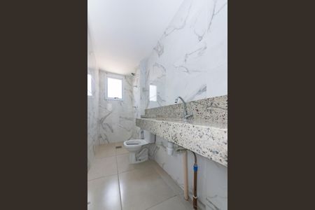 Apartamento à venda com 163m², 4 quartos e 3 vagas Apartamento à venda com 163m², 4 quartos e 3 vagasBanheiro Social