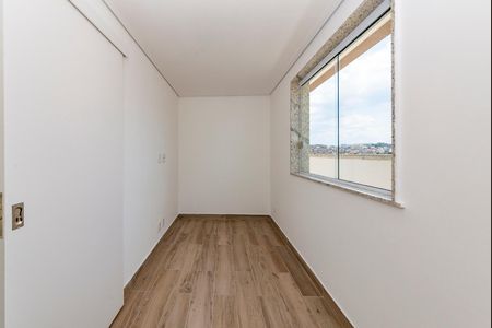 Apartamento à venda com 163m², 4 quartos e 3 vagas Apartamento à venda com 163m², 4 quartos e 3 vagasQuarto 4