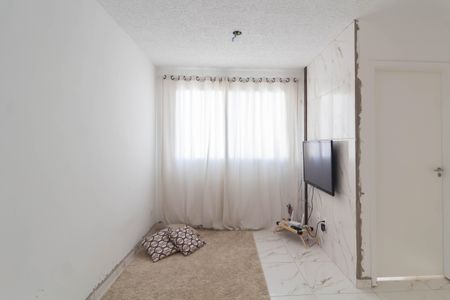 Apartamento para alugar com 42m², 2 quartos e sem vaga Apartamento para alugar com 42m², 2 quartos e sem vagaSala