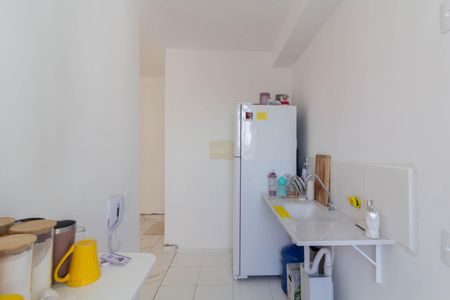 Apartamento para alugar com 42m², 2 quartos e sem vaga Apartamento para alugar com 42m², 2 quartos e sem vagaCozinha e Área de Serviço
