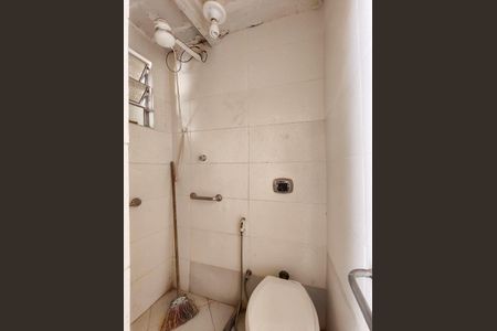 Casa à venda com 100m², 2 quartos e sem vagaBanheiro de serviço