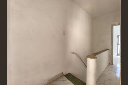 Casa à venda com 100m², 2 quartos e sem vagaHall social