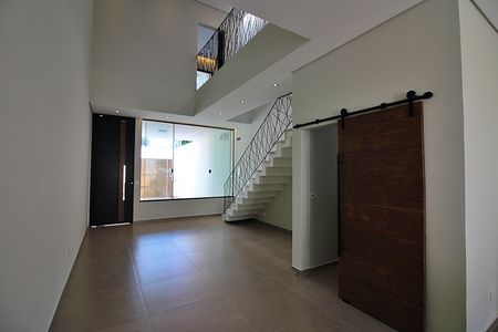 Casa à venda com 190m², 3 quartos e 4 vagasSala