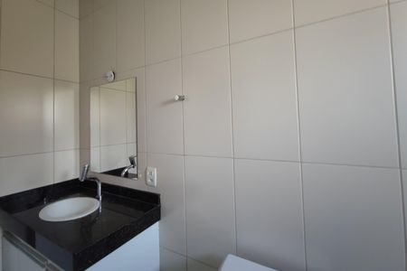 Casa de condomínio à venda com 200m², 3 quartos e 4 vagas Casa de condomínio à venda com 200m², 3 quartos e 4 vagasBanheiro Suíte 3