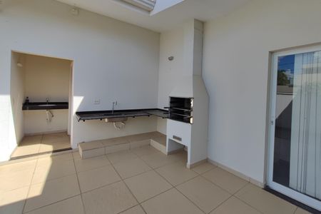 Casa de condomínio à venda com 200m², 3 quartos e 4 vagas Casa de condomínio à venda com 200m², 3 quartos e 4 vagasÁrea gourmet