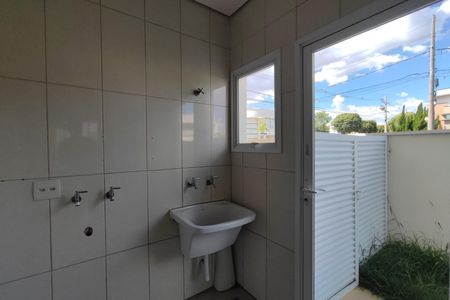 Casa de condomínio à venda com 200m², 3 quartos e 4 vagas Casa de condomínio à venda com 200m², 3 quartos e 4 vagasÁrea de Serviço