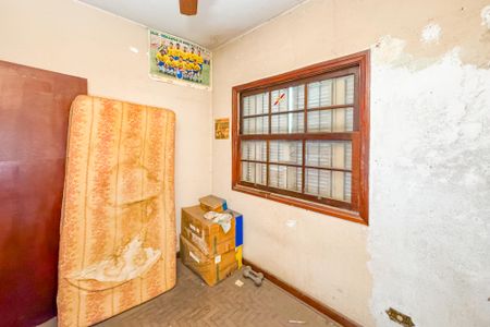 Casa à venda com 100m², 3 quartos e 2 vagas Casa à venda com 100m², 3 quartos e 2 vagasQuarto 2