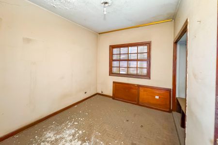 Casa à venda com 100m², 3 quartos e 2 vagas Casa à venda com 100m², 3 quartos e 2 vagasQuarto 3