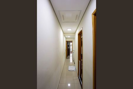 Casa à venda com 127m², 3 quartos e 2 vagasCorredor