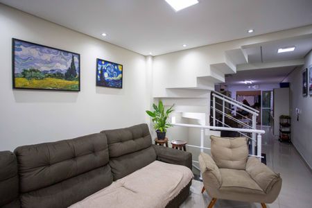 Casa à venda com 127m², 3 quartos e 2 vagasSala de TV