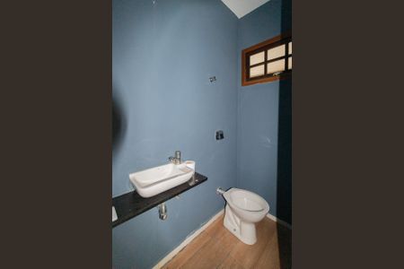 Casa para alugar com 221m², 3 quartos e 4 vagasLavabo