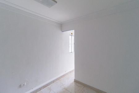 Casa para alugar com 221m², 3 quartos e 4 vagasQuarto de serviço