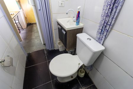 Casa para alugar com 28m², 1 quarto e sem vagaBanheiro