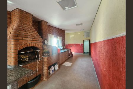 Apartamento à venda com 192m², 3 quartos e 2 vagas Apartamento à venda com 192m², 3 quartos e 2 vagasChurrasqueira