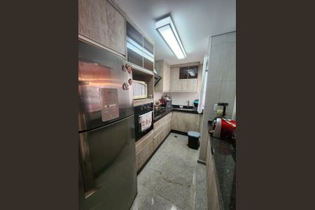 Apartamento à venda com 192m², 3 quartos e 2 vagas Apartamento à venda com 192m², 3 quartos e 2 vagasCozinha