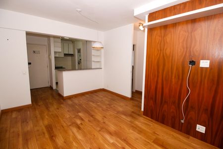 Apartamento para alugar com 67m², 2 quartos e 2 vagasSala