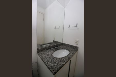 Apartamento para alugar com 67m², 2 quartos e 2 vagasBanheiro da Suíte 2