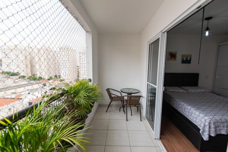 Apartamento à venda com 36m², 1 quarto e 1 vaga Apartamento à venda com 36m², 1 quarto e 1 vagaVaranda