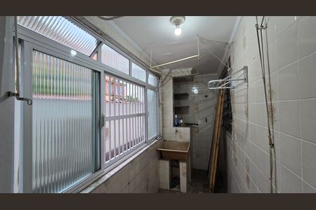 Apartamento para alugar com 74m², 2 quartos e 1 vagaÁrea de Serviço