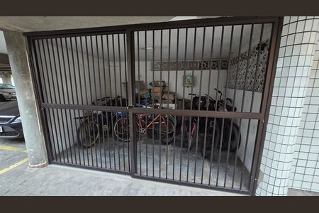 Apartamento para alugar com 74m², 2 quartos e 1 vagaGaragem