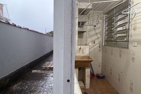 Área de Serviço de apartamento para alugar com 2 quartos, 74m² em Ponta da Praia, Santos