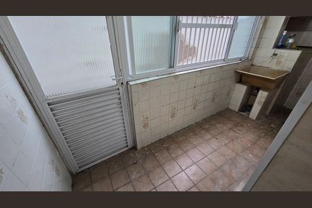 Apartamento para alugar com 74m², 2 quartos e 1 vagaÁrea de Serviço