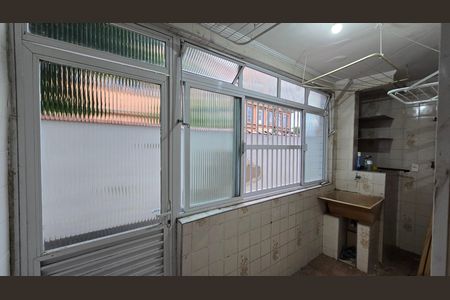 Apartamento para alugar com 74m², 2 quartos e 1 vagaÁrea de Serviço
