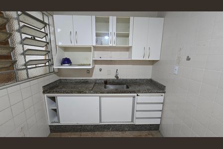 Apartamento para alugar com 74m², 2 quartos e 1 vagaCozinha - Armários
