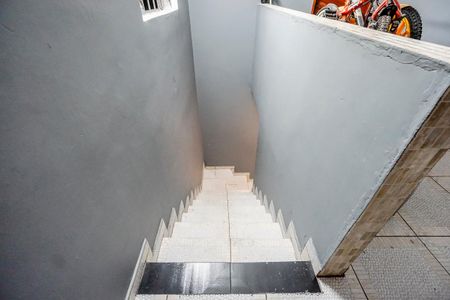 Studio para alugar com 22m², 1 quarto e sem vagaEscada