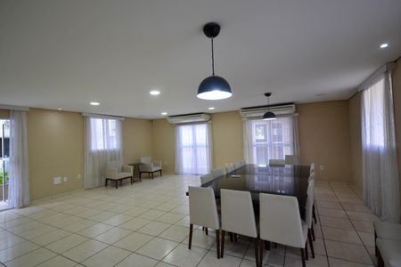 Apartamento para alugar com 47m², 2 quartos e 1 vagaÁrea comum - Salão de festas