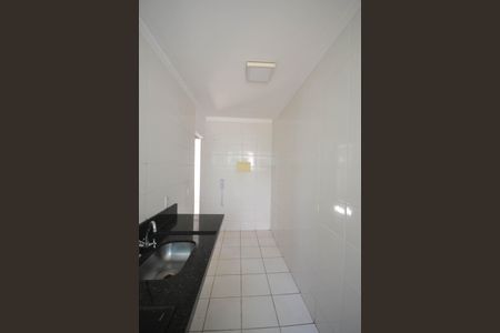 Apartamento para alugar com 47m², 2 quartos e 1 vagaCozinha e Área de Serviço