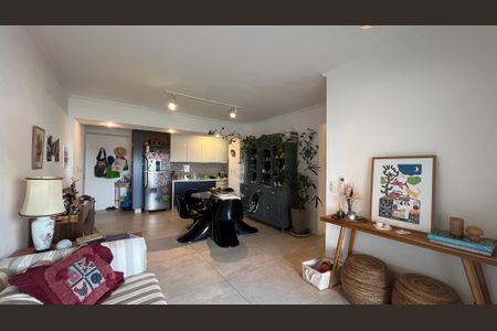 Apartamento à venda com 90m², 3 quartos e 2 vagas Apartamento à venda com 90m², 3 quartos e 2 vagasSala