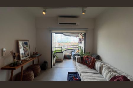 Apartamento à venda com 90m², 3 quartos e 2 vagas Apartamento à venda com 90m², 3 quartos e 2 vagasSala