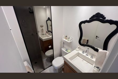 Apartamento à venda com 90m², 3 quartos e 2 vagas Apartamento à venda com 90m², 3 quartos e 2 vagasBanheiro