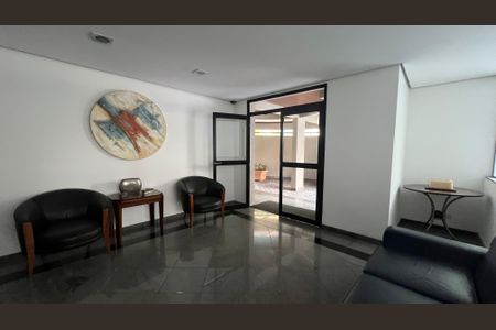 Apartamento à venda com 90m², 3 quartos e 2 vagas Apartamento à venda com 90m², 3 quartos e 2 vagasHall de entrada