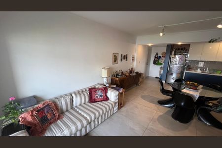 Apartamento à venda com 90m², 3 quartos e 2 vagas Apartamento à venda com 90m², 3 quartos e 2 vagasSala