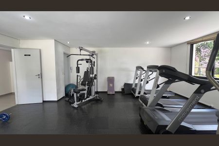 Apartamento à venda com 90m², 3 quartos e 2 vagas Apartamento à venda com 90m², 3 quartos e 2 vagasAcademia