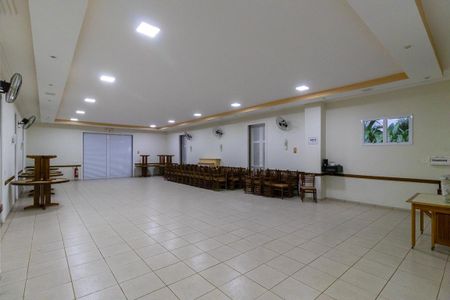 Casa de condomínio à venda com 365m², 4 quartos e 2 vagasÁrea comum - Salão de festas