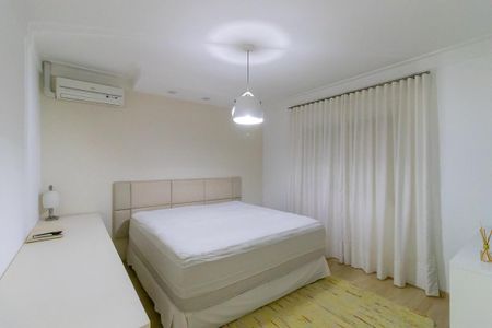 Casa de condomínio à venda com 365m², 4 quartos e 2 vagasQuarto da suíte 2