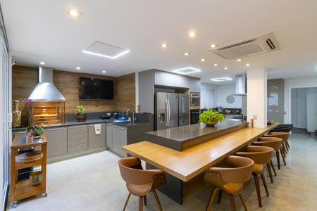 Casa de condomínio à venda com 365m², 4 quartos e 2 vagasCozinha